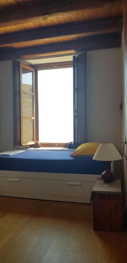 Athina Guesthouse 모넴바시아 외부 사진